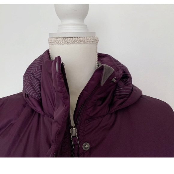 Under Armour Storm Purple Hooded Quilted Puffer Coat Size Medium - Picture 4 of 12